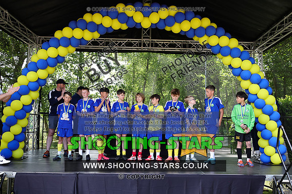 AUPRES25-U12-0077