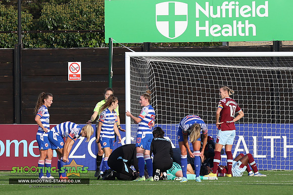 221023 Reading FCW v Westham UFCW-0196