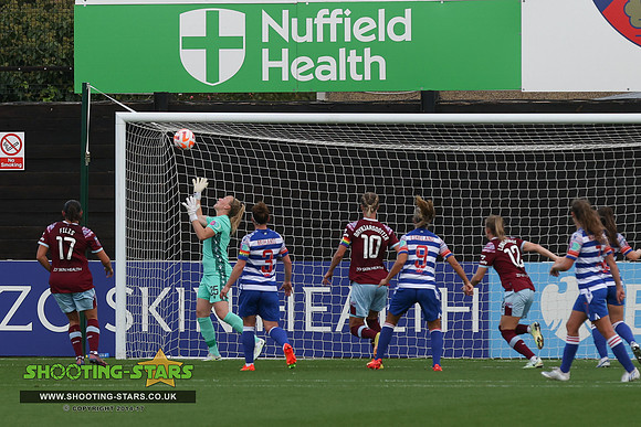 221023 Reading FCW v Westham UFCW-0209
