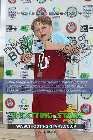 U11EC24PRES-0042