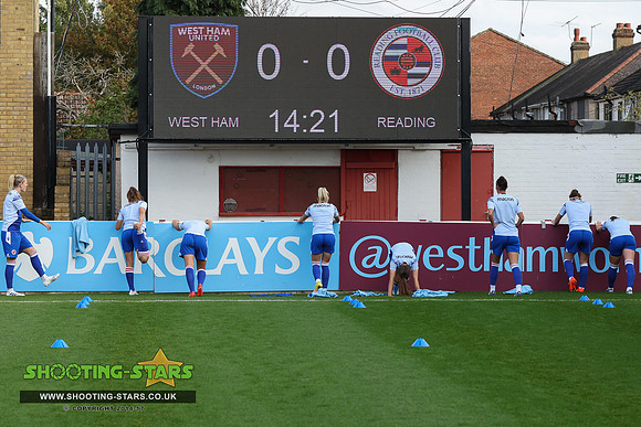 221023 Reading FCW v Westham UFCW-0053