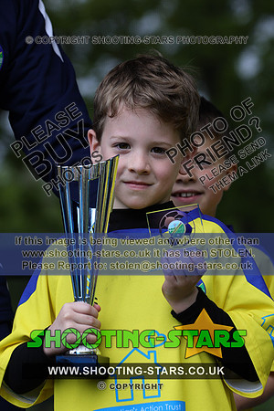 240505 AU Pres U7-0106