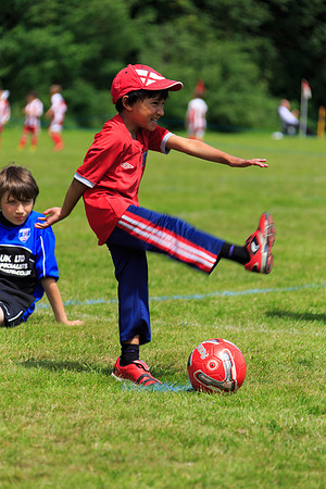 130629 Sandhurst Wanderers U8 at BTJ U9 Tny (3)