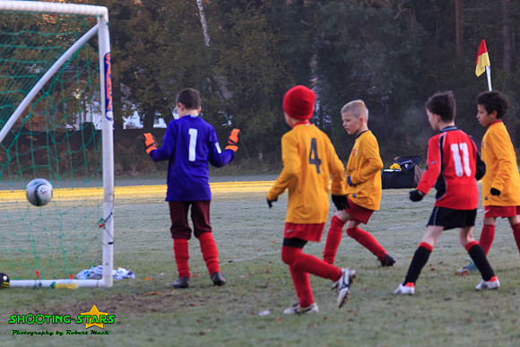 131123 B Cavaliers U9 v Pinewood Pumas 0-3 039