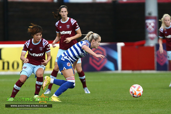 221023 Reading FCW v Westham UFCW-0347