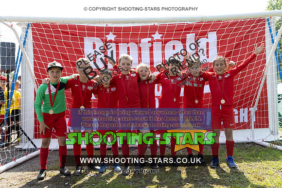 U9BFC24-PRES-0074