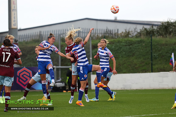 221023 Reading FCW v Westham UFCW-0313