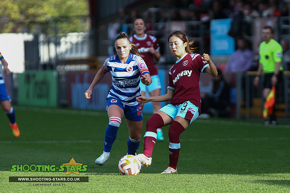 221023 Reading FCW v Westham UFCW-0136