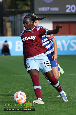221023 Reading FCW v Westham UFCW-0187