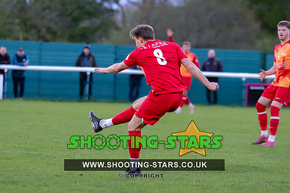 240416 Binfield v CorinCas-0057