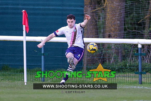 240416 Binfield v CorinCas-0024