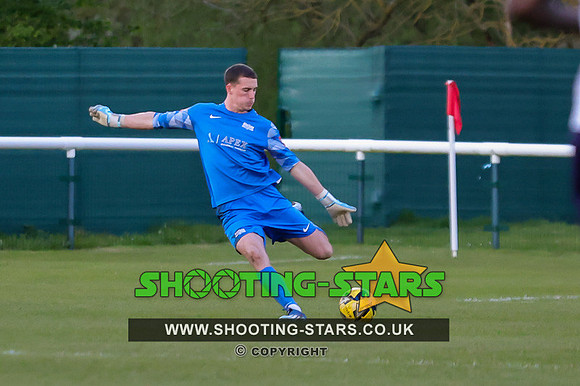 240416 Binfield v CorinCas-0029