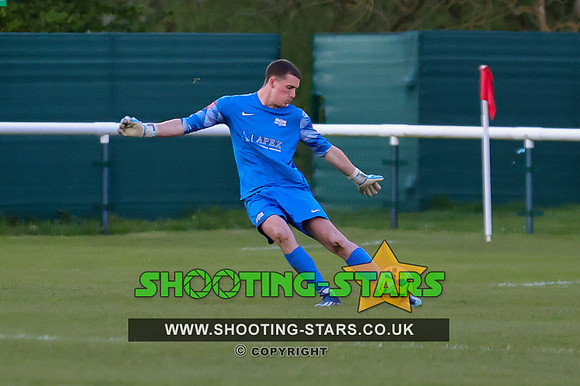 240416 Binfield v CorinCas-0030