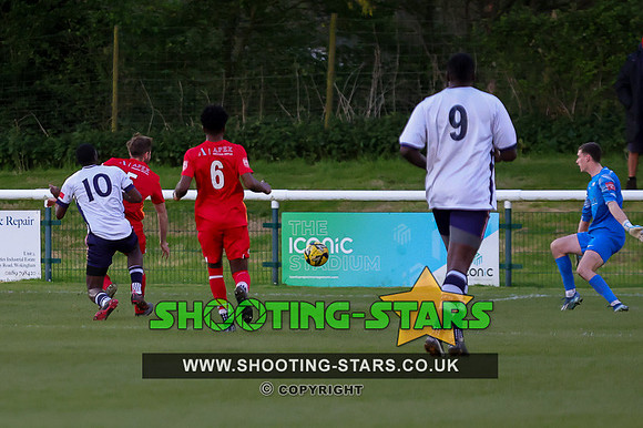 240416 Binfield v CorinCas-0040