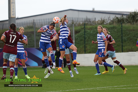 221023 Reading FCW v Westham UFCW-0312