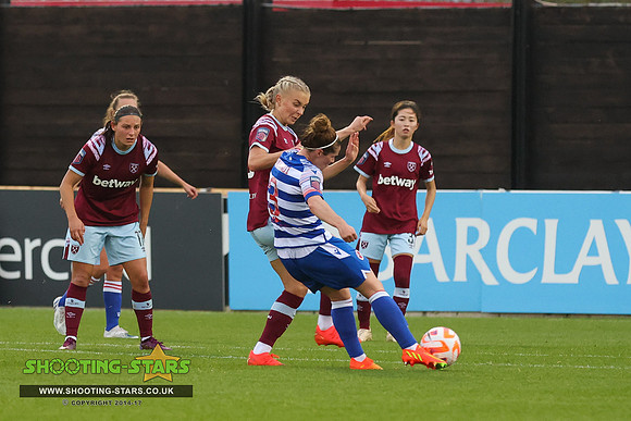 221023 Reading FCW v Westham UFCW-0320