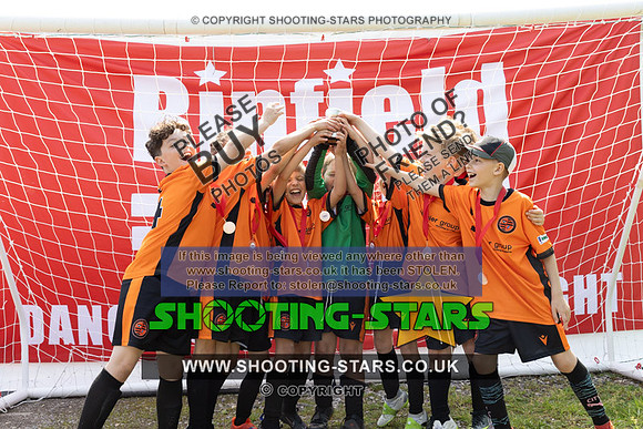 U9BFC24-PRES-0022