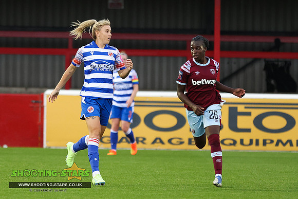 221023 Reading FCW v Westham UFCW-0342