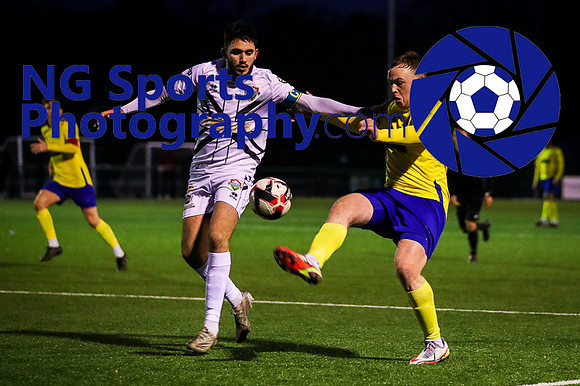 17/12/2022 Ascot Utd vs Windsor FC League Match, NG Sports Photography