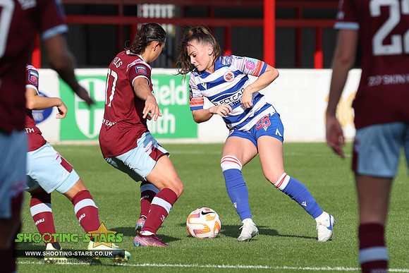 221023 Reading FCW v Westham UFCW-0152