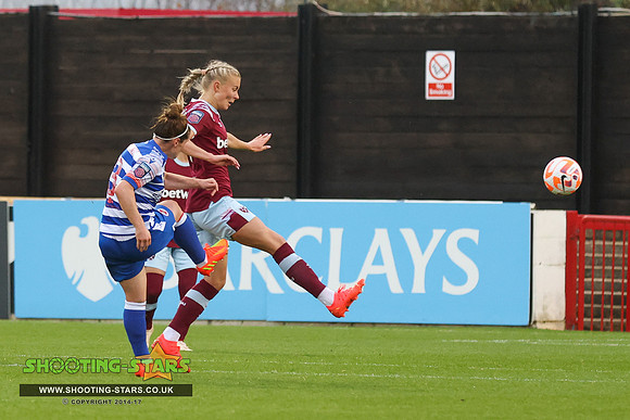 221023 Reading FCW v Westham UFCW-0321