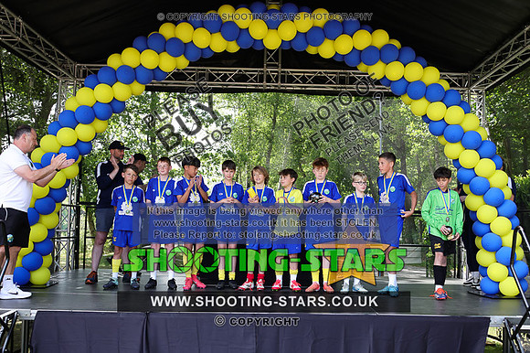 AUPRES25-U12-0076