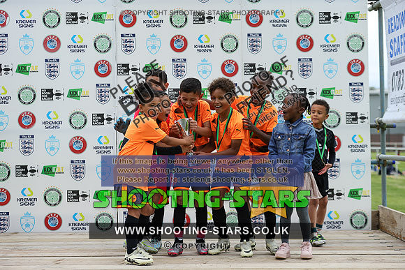 U9EC24PRES-0001