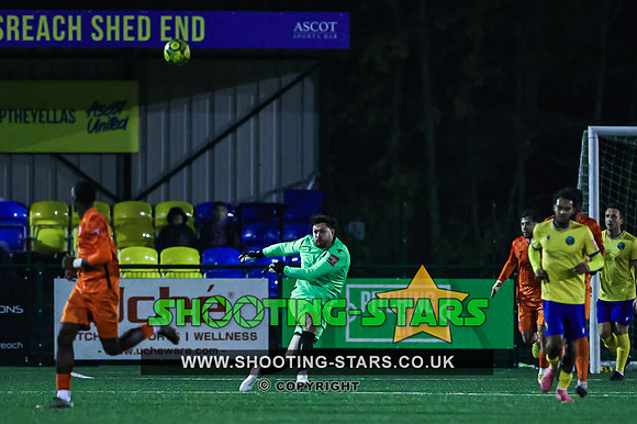 241105 Ascot v Hartley Whitney-0076