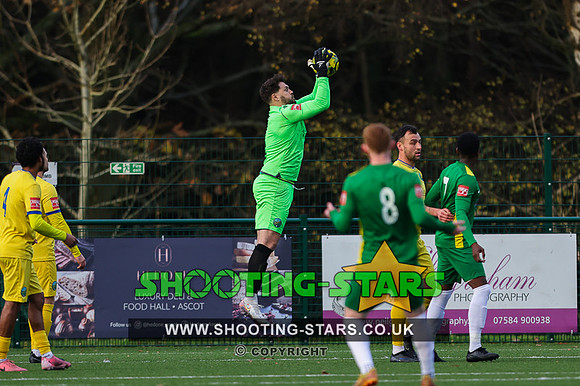 241130 Ascot v Rayners Lane-0048