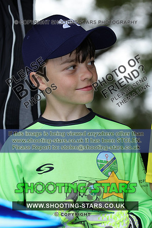240505 AU Pres U9-0102