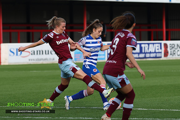 221023 Reading FCW v Westham UFCW-0193