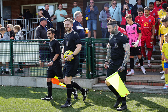 240914 Ascot v Met Police-0404
