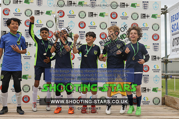 U11EC24PRES-0062