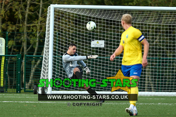 211106 Ascot v Spelthorne 2-0095