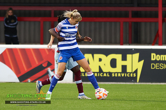 221023 Reading FCW v Westham UFCW-0340