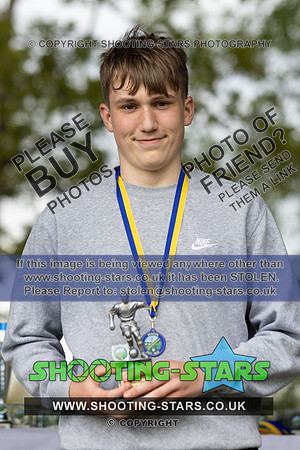 240505 AU Pres U14-0113