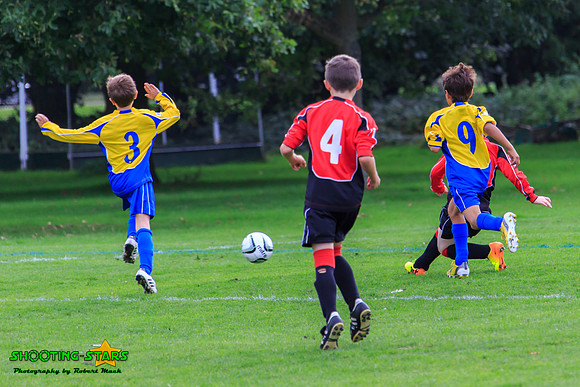 131005 B Cav U9 3 v NPL Lightning 1 024
