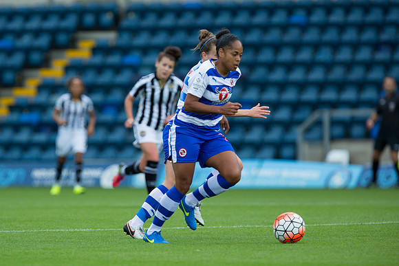 Shooting-Stars Reading v Notts County-0130
