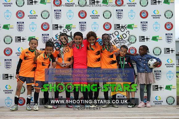 U9EC24PRES-0014