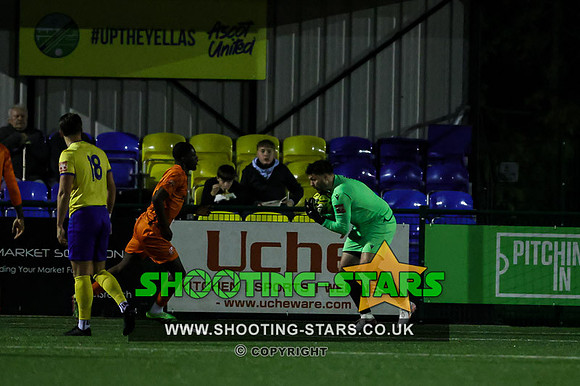 241105 Ascot v Hartley Whitney-0020