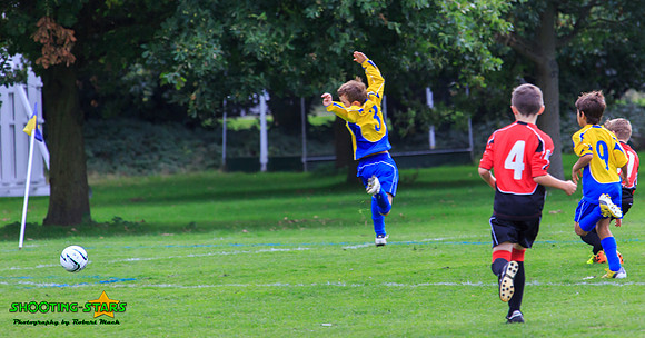 131005 B Cav U9 3 v NPL Lightning 1 025